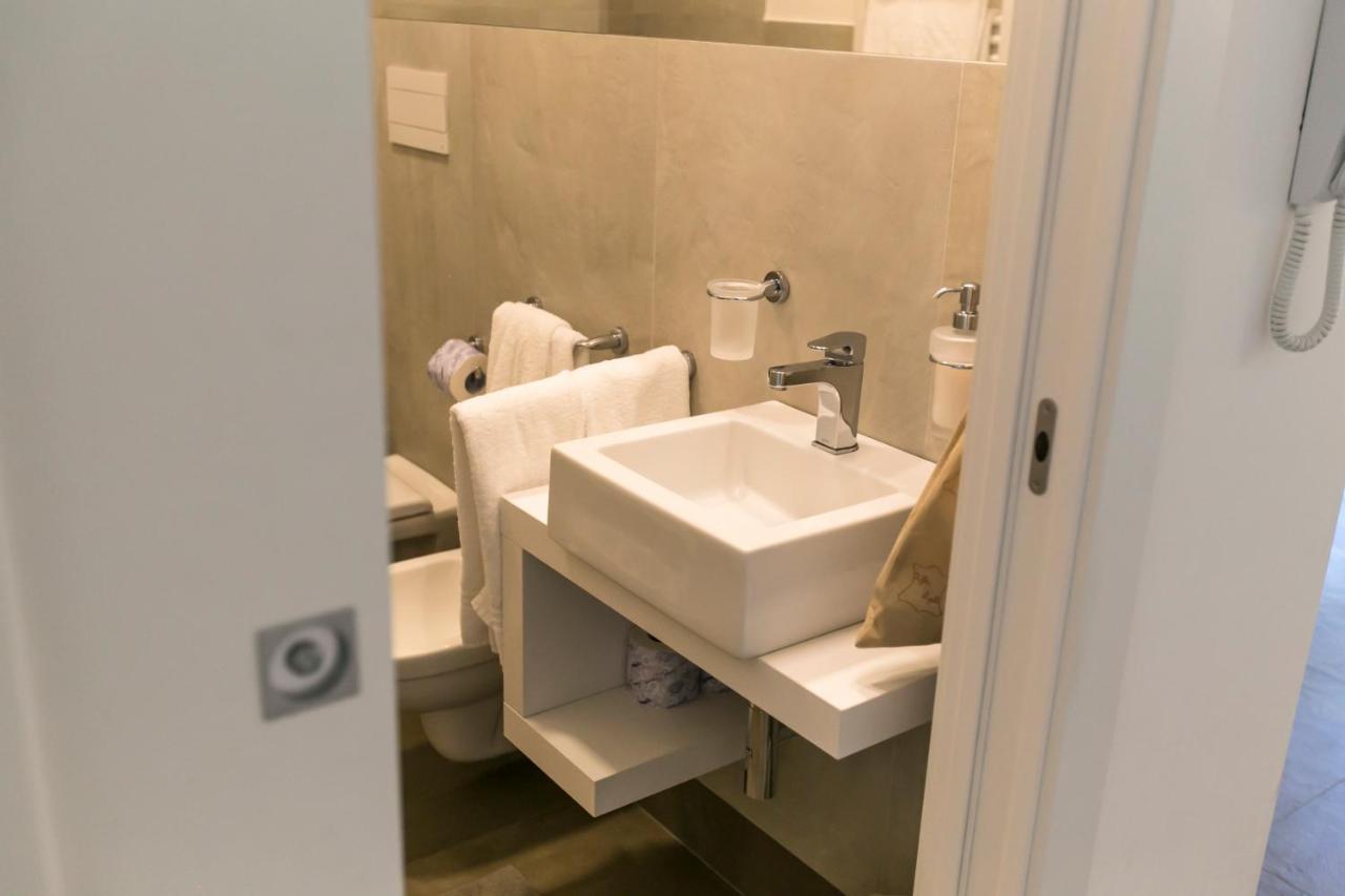 Via Del Faro Apartments トッレ・カンネ エクステリア 写真