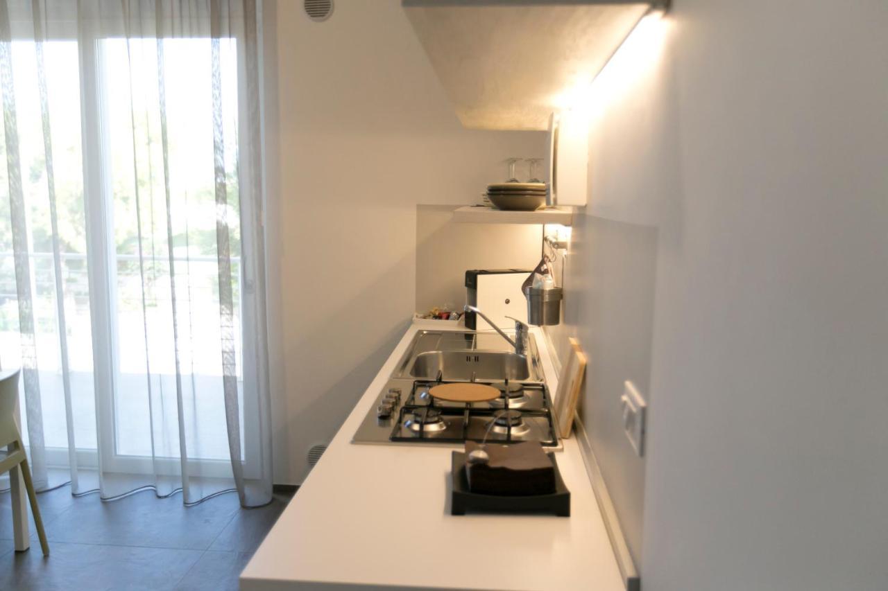Via Del Faro Apartments トッレ・カンネ エクステリア 写真