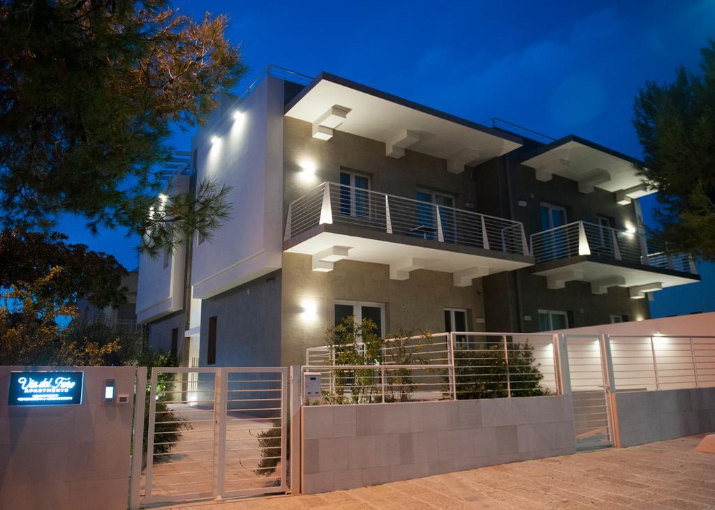 Via Del Faro Apartments トッレ・カンネ エクステリア 写真